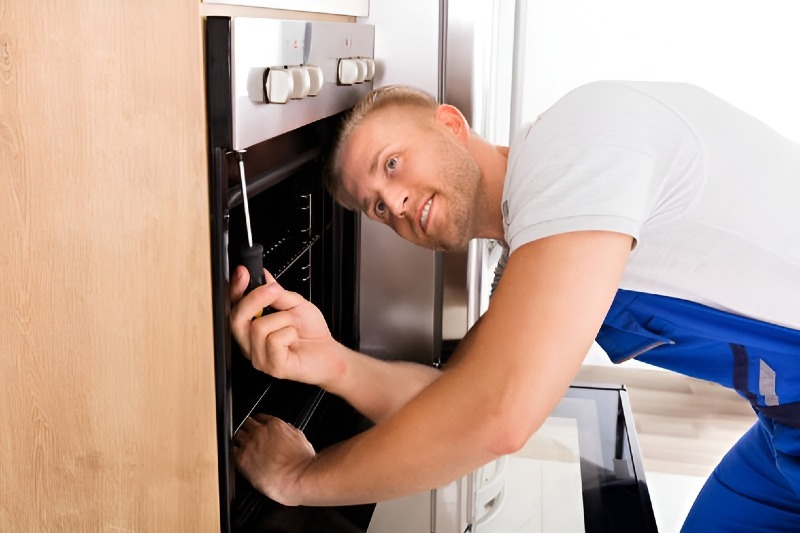 Oven & Stove repair in Lawndale